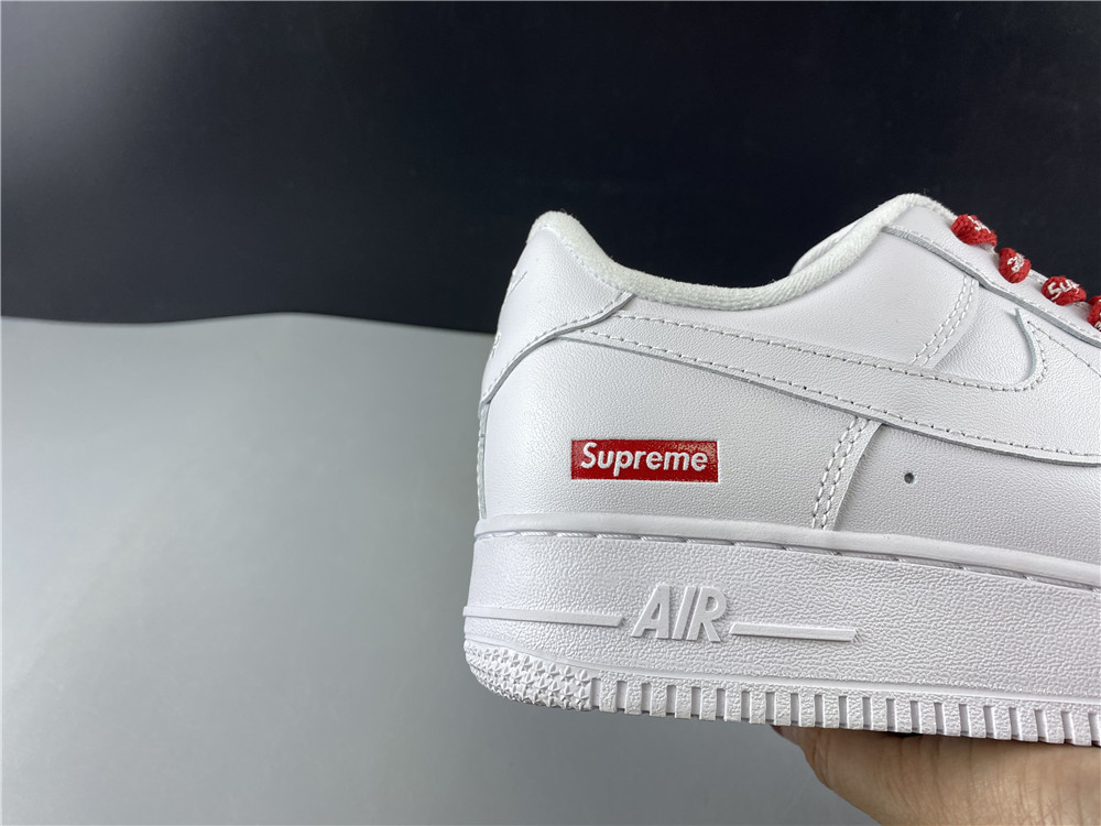 Svp*me x Nike Air Force 1 Low CU9225-100